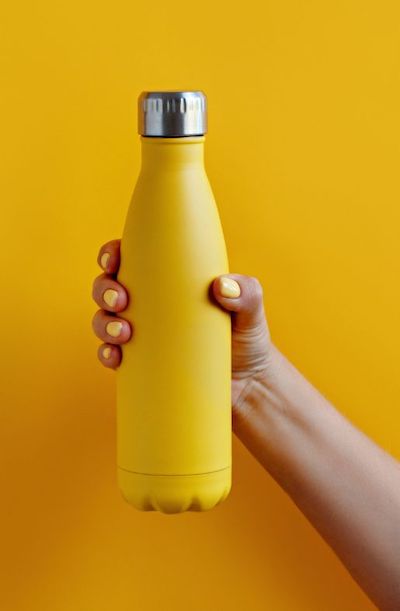 Botella ecológica de acero inoxidable amarilla