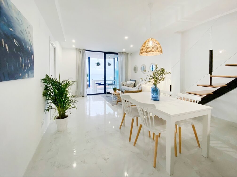 home staging en vivienda frente al mar
